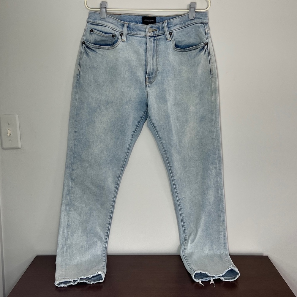Lucky Brand 411 Athletic Taper Light Wash Jeans – Light Blue, 33x32